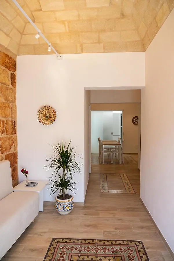 Butiko Hotell Castelluzzo Italien
